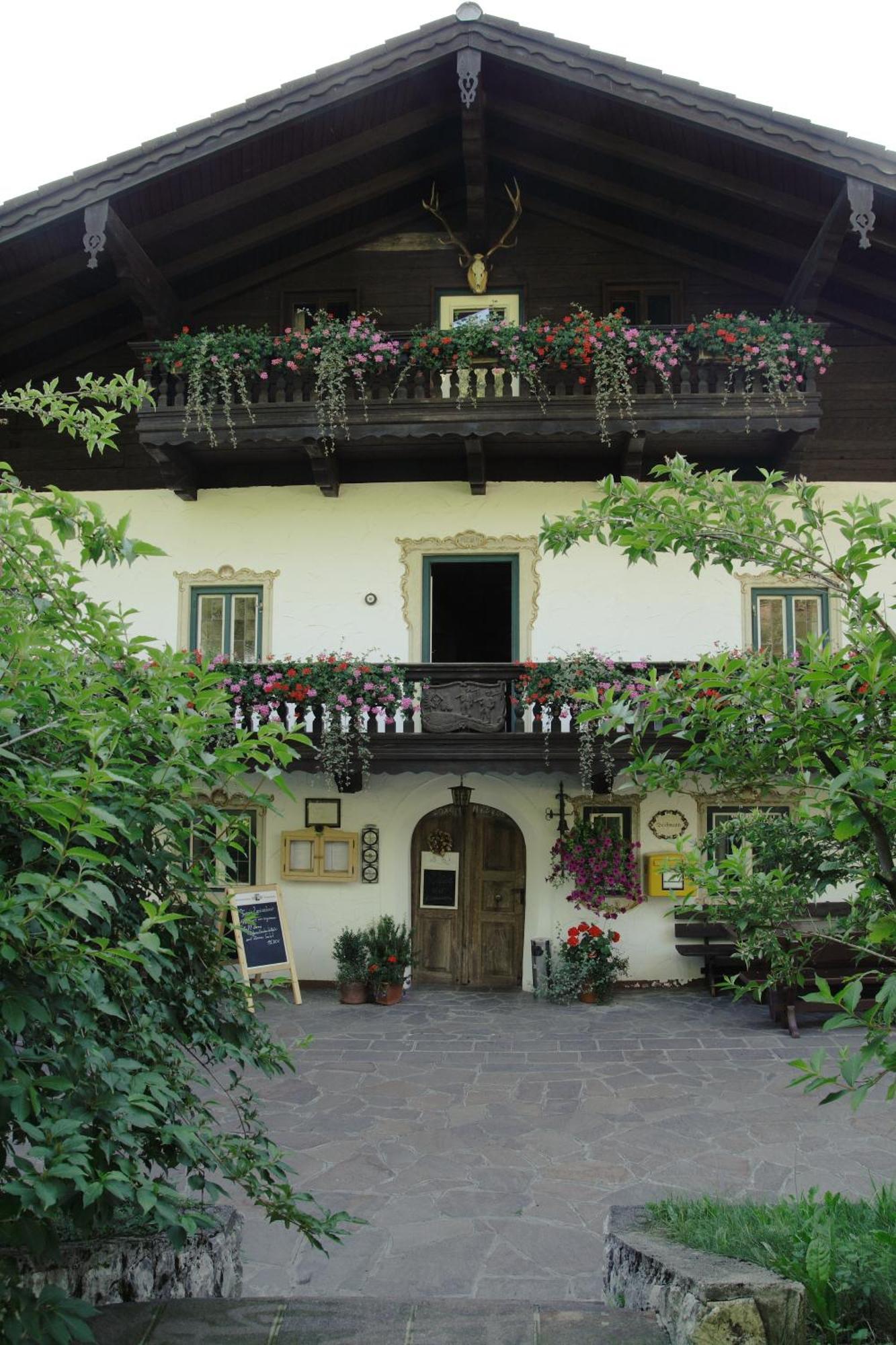 Hotel Restaurant Ferienwohnungen Alpenhof Übersee Extérieur photo