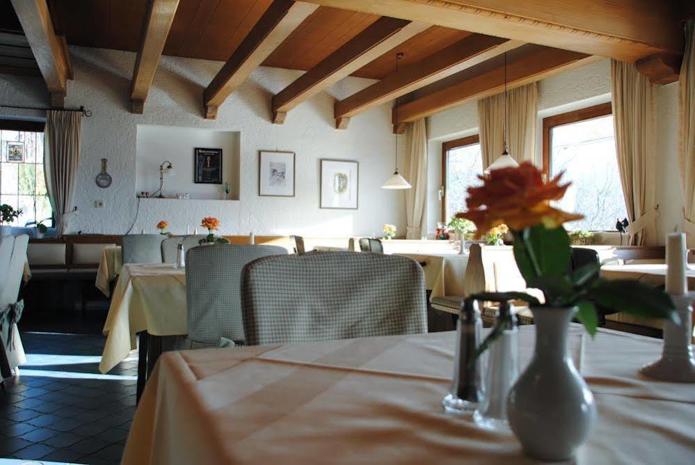 Hotel Restaurant Ferienwohnungen Alpenhof Übersee Extérieur photo